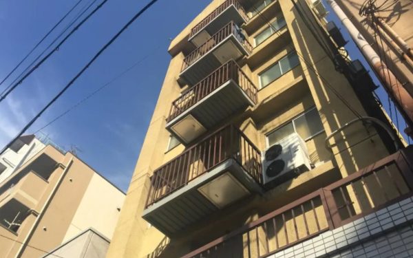 Akasaka Ryokan front view