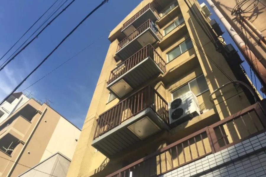 Akasaka Ryokan front view