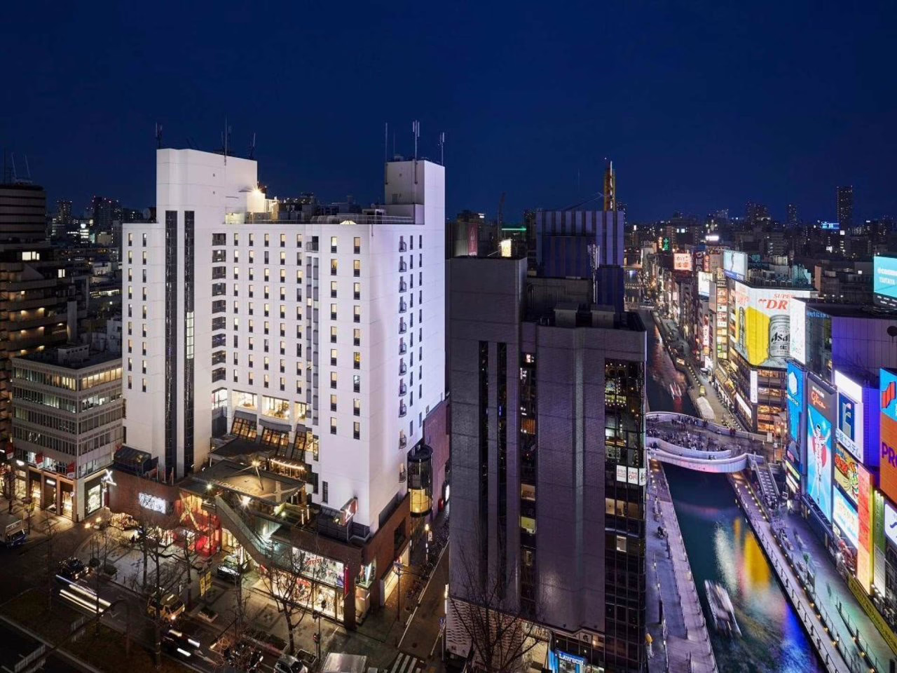 Cross Hotel Osaka